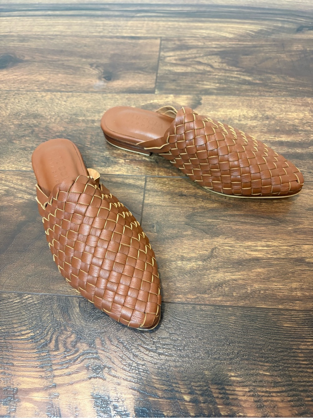Miuccia Studio Vania Woven Mules Handwoven Goatskin Leather Size 8